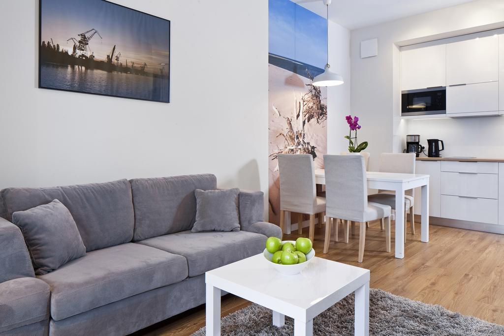 Apartamenty Szeroka - Old Town Holidays Home Gdansk Room photo